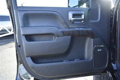2015 GMC Sierra 2500 Denali  LIFTED DIESEL TRUCK 4X4 LOADED - Photo 13 - Gresham, OR 97030