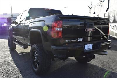 2015 GMC Sierra 2500 Denali  LIFTED DIESEL TRUCK 4X4 LOADED - Photo 3 - Gresham, OR 97030