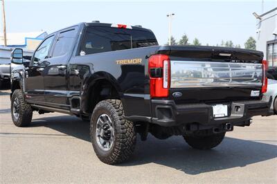 2024 Ford F-350 Platinum TREMOR LVLED 6.7L DIESEL LOADED - Photo 3 - Gresham, OR 97030