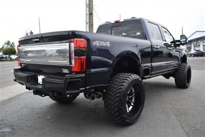 2024 Ford F-350 Platinum  LIFTED DIESEL 24 " RIMS 38 " TIRES LOADED - Photo 5 - Gresham, OR 97030