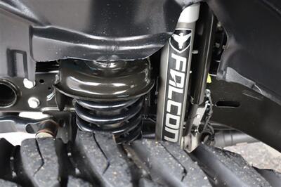 2020 Jeep Gladiator Rubicon  GLADIATOR LIFTED 40S HARD TOP LOADED - Photo 13 - Gresham, OR 97030