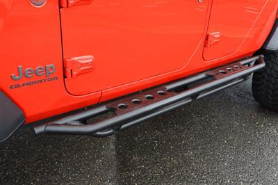2020 Jeep Gladiator Rubicon  GLADIATOR LIFTED 40S HARD TOP LOADED - Photo 14 - Gresham, OR 97030
