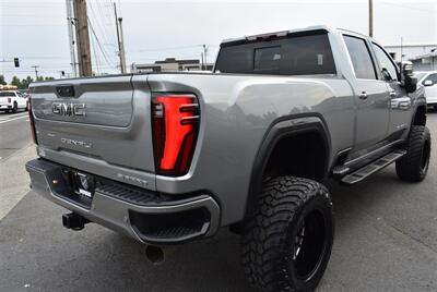 2024 GMC Sierra 3500 Denali Ultimate  LIFTED DIESEL TRUCK 4X4 LOADED - Photo 5 - Gresham, OR 97030