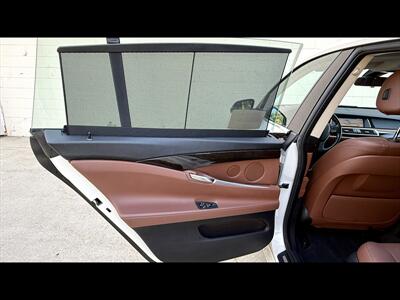 2017 BMW 535i xDrive Gran Tur  LuxuryLine - Photo 19 - Dedham, MA 02026