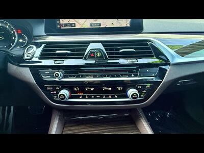 2019 BMW 540i xDrive - Photo 18 - Dedham, MA 02026