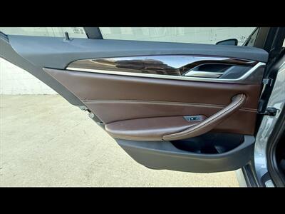 2019 BMW 540i xDrive - Photo 27 - Dedham, MA 02026