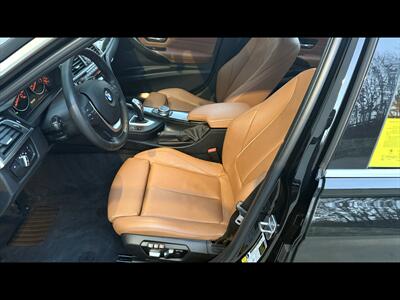 2017 BMW 330i xDrive   - Photo 12 - Dedham, MA 02026