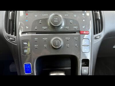 2014 Chevrolet Volt Premium - Photo 18 - Dedham, MA 02026