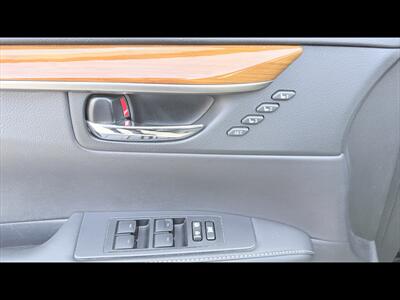 2015 Lexus ES300h Premium   - Photo 10 - Dedham, MA 02026