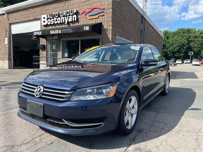 2013 Volkswagen Passat SE PZEV  w/Navi & Sunroof