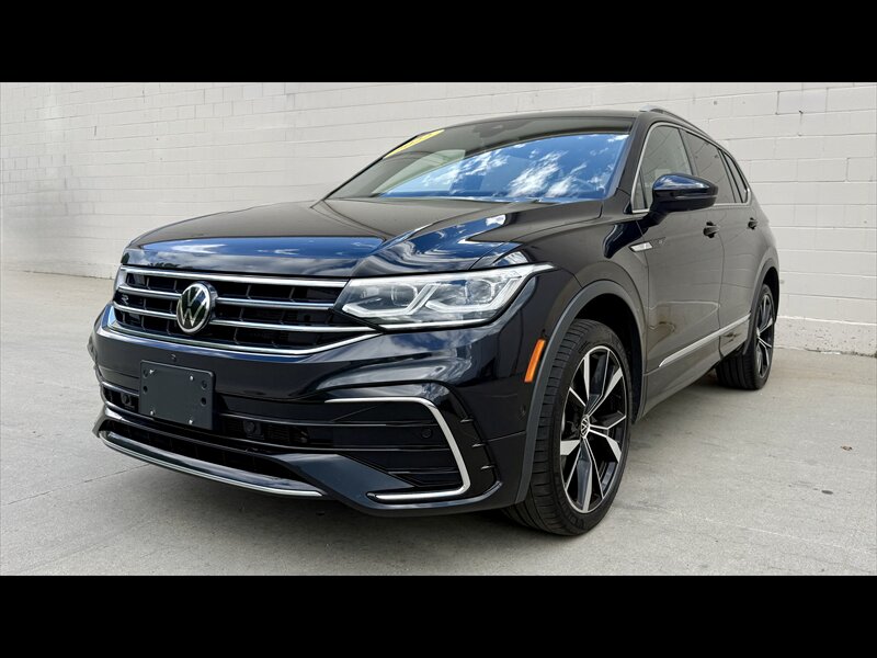2022 Volkswagen Tiguan 2.0T SEL R-Line 4Motion's photo