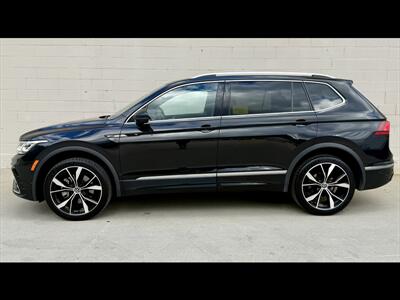 2022 Volkswagen Tiguan SEL R-Line 4Motion - Photo 8 - Dedham, MA 02026
