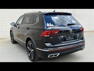 2022 Volkswagen Tiguan SEL R-Line 4Motion - Photo 7 - Dedham, MA 02026