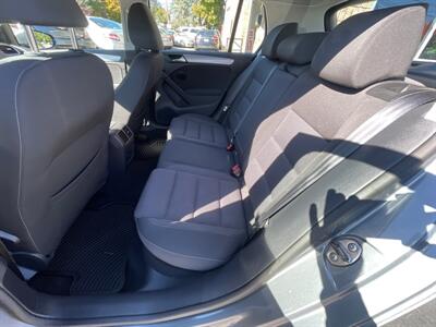 2012 Volkswagen Golf 2.5L PZEV  W/Convenience & Sunroof - Photo 21 - Dedham, MA 02026