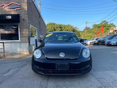 2012 Volkswagen Beetle-Classic 2.5L PZEV   - Photo 2 - Dedham, MA 02026