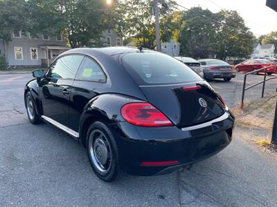 2012 Volkswagen Beetle-Classic 2.5L PZEV   - Photo 7 - Dedham, MA 02026