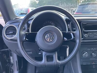 2012 Volkswagen Beetle-Classic 2.5L PZEV   - Photo 11 - Dedham, MA 02026