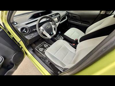 2015 Toyota Prius c Two - Photo 10 - Dedham, MA 02026