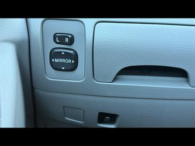 2011 Toyota Camry XLE - Photo 15 - Dedham, MA 02026
