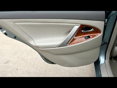 2010 Toyota Camry XLE V6 - Photo 25 - Dedham, MA 02026