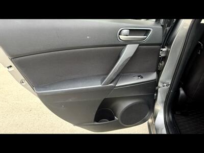 2010 Mazda Mazda3 i Touring   - Photo 20 - Dedham, MA 02026