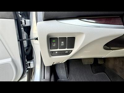 2016 Acura TLX w/Tech Package - Photo 12 - Dedham, MA 02026