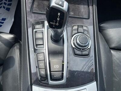 2010 BMW 750i xDrive  M-Sport - Photo 16 - Dedham, MA 02026