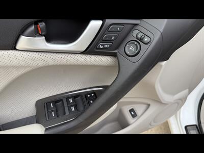 2012 Acura TSX Sport  Technology Package - Photo 11 - Dedham, MA 02026