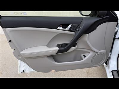 2012 Acura TSX Sport  Technology Package - Photo 10 - Dedham, MA 02026
