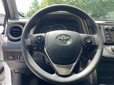 2013 Toyota RAV4 XLE   - Photo 13 - Dedham, MA 02026