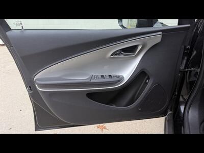 2014 Chevrolet Volt   - Photo 7 - Dedham, MA 02026