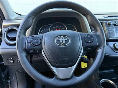 2014 Toyota RAV4 XLE   - Photo 13 - Dedham, MA 02026