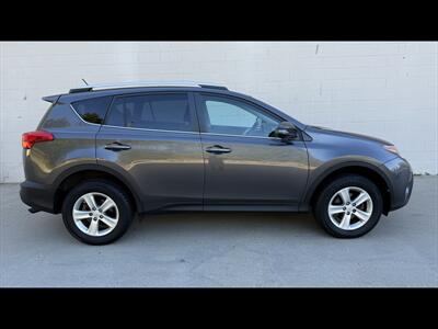 2014 Toyota RAV4 XLE   - Photo 4 - Dedham, MA 02026