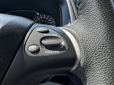 2015 Nissan Pathfinder PLATINUM-PKG, AWD, LEATHER/ROOF/DVD!!!   - Photo 24 - Edmonton, AB T6V 1H4