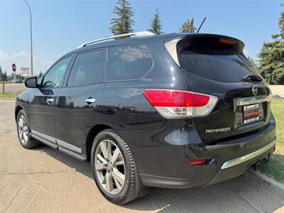 2015 Nissan Pathfinder PLATINUM-PKG, AWD, LEATHER/ROOF/DVD!!!   - Photo 6 - Edmonton, AB T6V 1H4