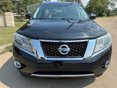 2015 Nissan Pathfinder PLATINUM-PKG, AWD, LEATHER/ROOF/DVD!!!   - Photo 2 - Edmonton, AB T6V 1H4