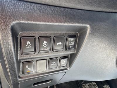 2015 Nissan Pathfinder PLATINUM-PKG, AWD, LEATHER/ROOF/DVD!!!   - Photo 12 - Edmonton, AB T6V 1H4