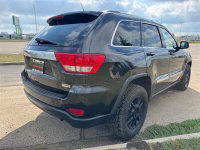 2012 Jeep Grand Cherokee LAREDO, AUTO, 4X4, NEW TIRES & GLASS!!!   - Photo 4 - Edmonton, AB T6V 1H4