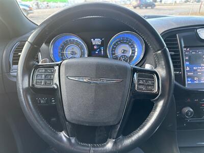 2013 Chrysler 300 Series S   - Photo 18 - Edmonton, AB T6V 1H4