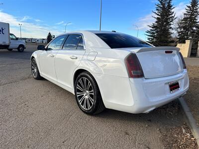 2013 Chrysler 300 Series S   - Photo 4 - Edmonton, AB T6V 1H4