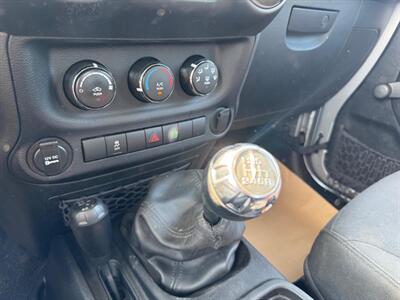 2015 Jeep Wrangler SPORT-PKG, 6/SPD, 4X4, SUPER CLEAN!!!   - Photo 13 - Edmonton, AB T6V 1H4
