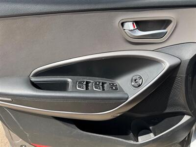 2013 Hyundai SANTA FE Sport Luxury-pkg, NEW MOTOR UNDER RECALL!!!   - Photo 11 - Edmonton, AB T6V 1H4