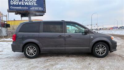 2014 Dodge Grand Caravan American Value Package   - Photo 4 - Edmonton, AB T6V 1H4