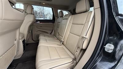 2011 Jeep Grand Cherokee OVERLAND   - Photo 8 - Edmonton, AB T6V 1H4