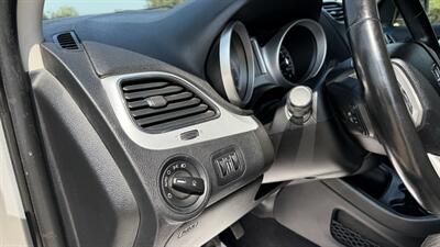2012 Dodge Journey SXT/7PASSANGER/AWD!!!   - Photo 9 - Edmonton, AB T6V 1H4