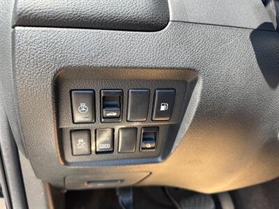 2011 Nissan Murano CrossCabriolet, AWD, LEATHER, NAVI, 2 KEYS!   - Photo 13 - Edmonton, AB T6V 1H4