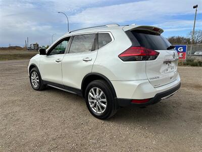 2017 Nissan Rogue SV   - Photo 6 - Edmonton, AB T6V 1H4