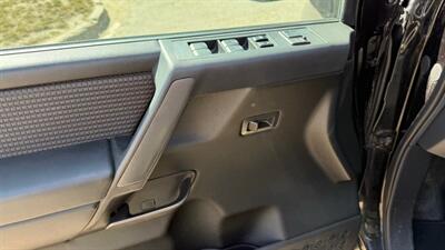 2012 Nissan Titan ONE OWNER, NO ACCIDENTS, CANOPY   - Photo 7 - Edmonton, AB T6V 1H4