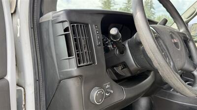 2014 GMC Savana 2500  CARGO VAN - Photo 8 - Edmonton, AB T6V 1H4