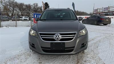 2010 Volkswagen Tiguan S 4Motion   - Photo 2 - Edmonton, AB T6V 1H4